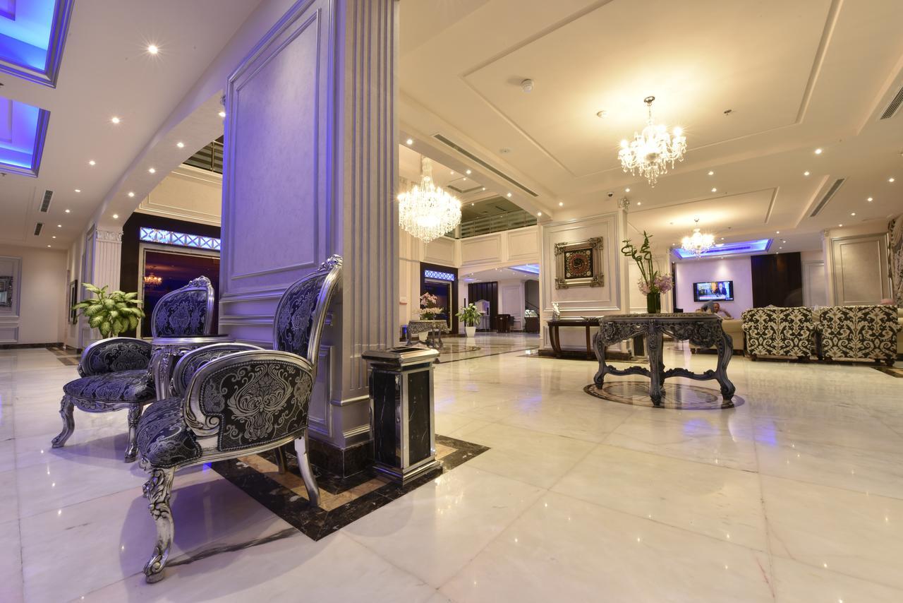 Blue Night Hotel Djedda Buitenkant foto