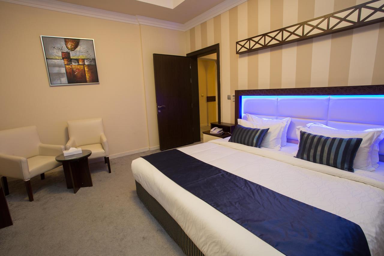 Blue Night Hotel Djedda Buitenkant foto