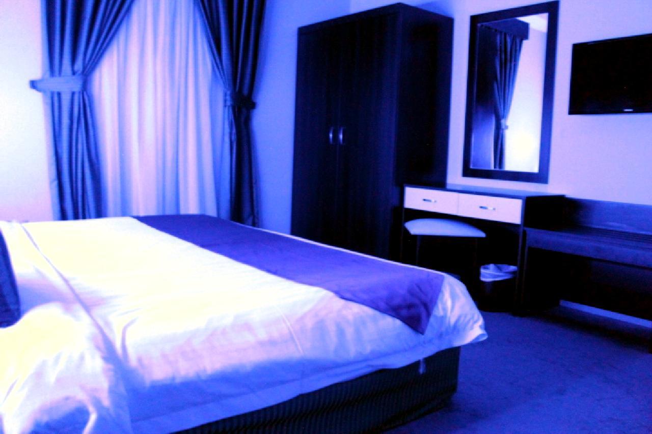 Blue Night Hotel Djedda Buitenkant foto