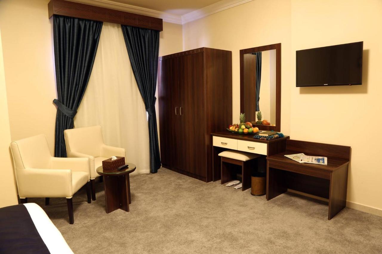 Blue Night Hotel Djedda Buitenkant foto